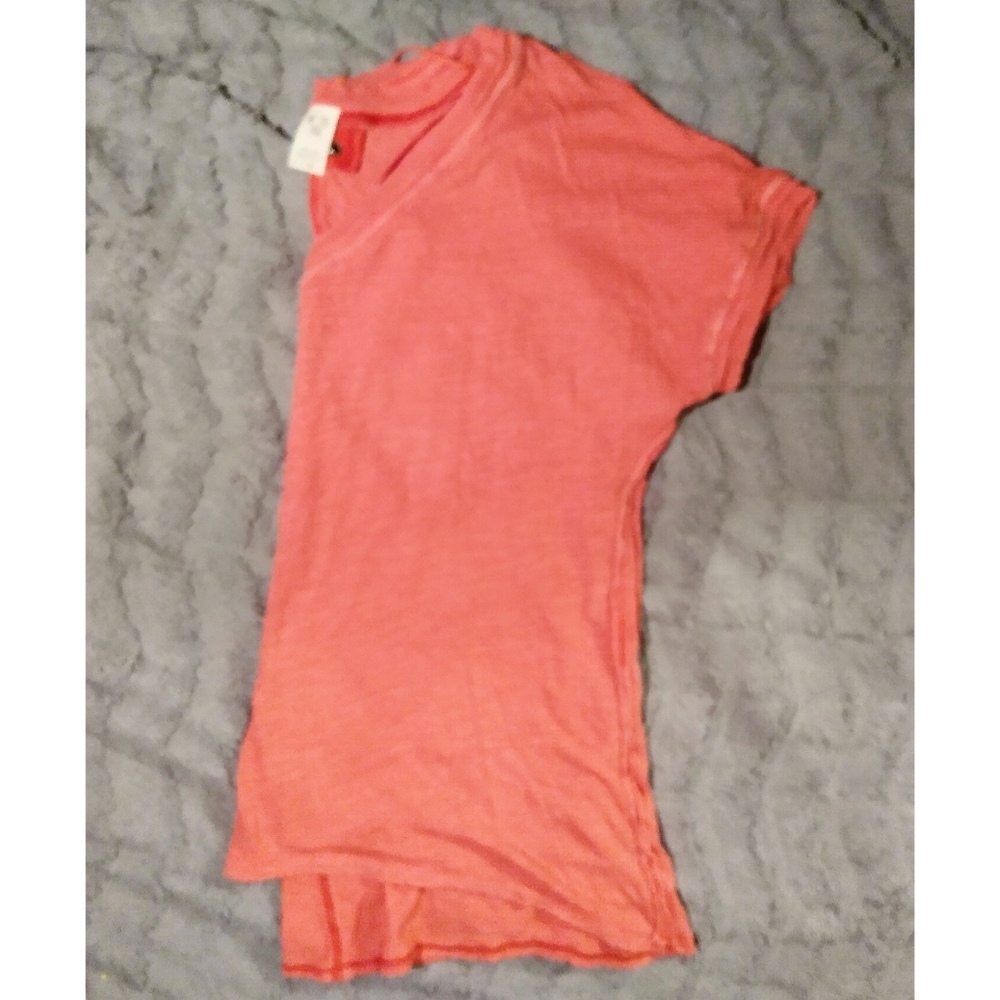 We the Free by FP " Take Me" boyfriend v-neck burnout tee destructed melon Med. - Picture 9 of 15